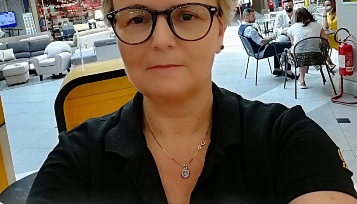 Carmela Luvino
