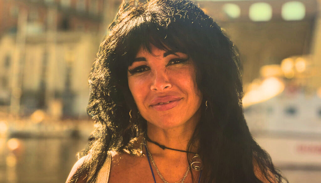 Tonia d'Alessandro scultrice