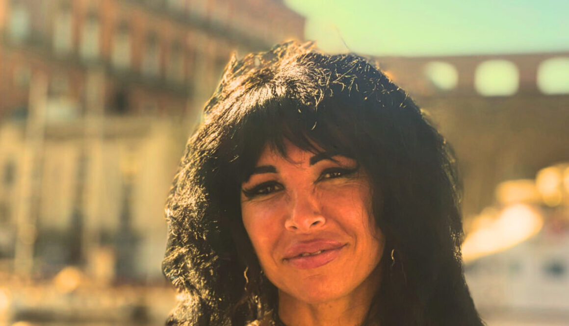 Tonia d'Alessandro scultrice